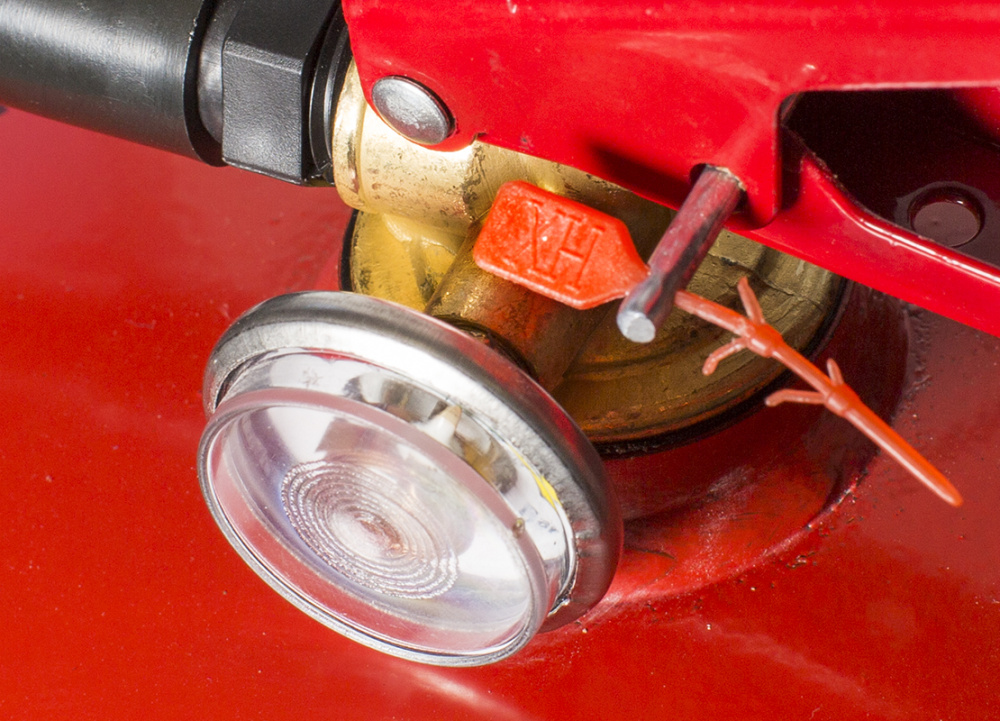 Огнетушитель порошковый ОП-10 (з) ABCE Огнеборец